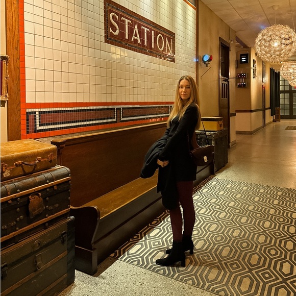 It's me! Amber โจ Come say hello! - Picture 2 of 11